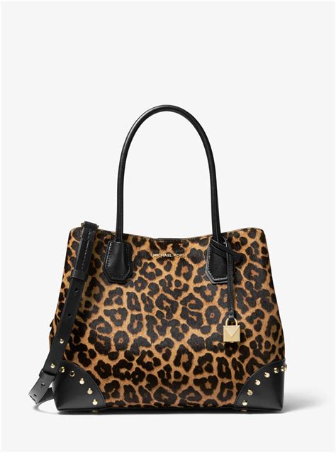 michael kors mercer medium leopard|Michael Kors mercer medium messenger.